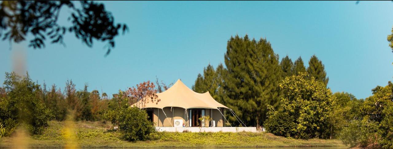 The Alampara Resort - Luxury Boutique Glamping & Water Sports Cheyur ภายนอก รูปภาพ